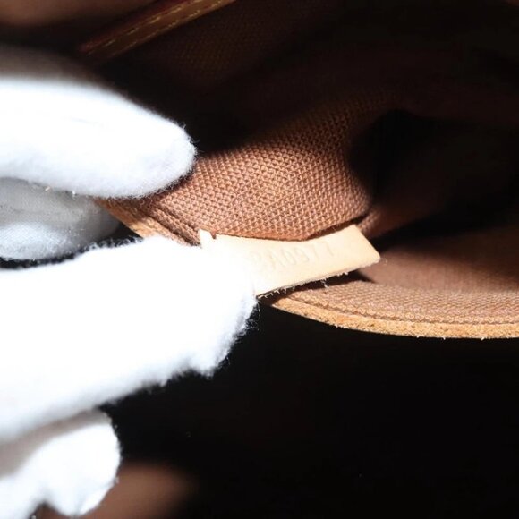 LOUIS VUITTON Monogram Alma Hand Bag LV - Picture 15 of 16